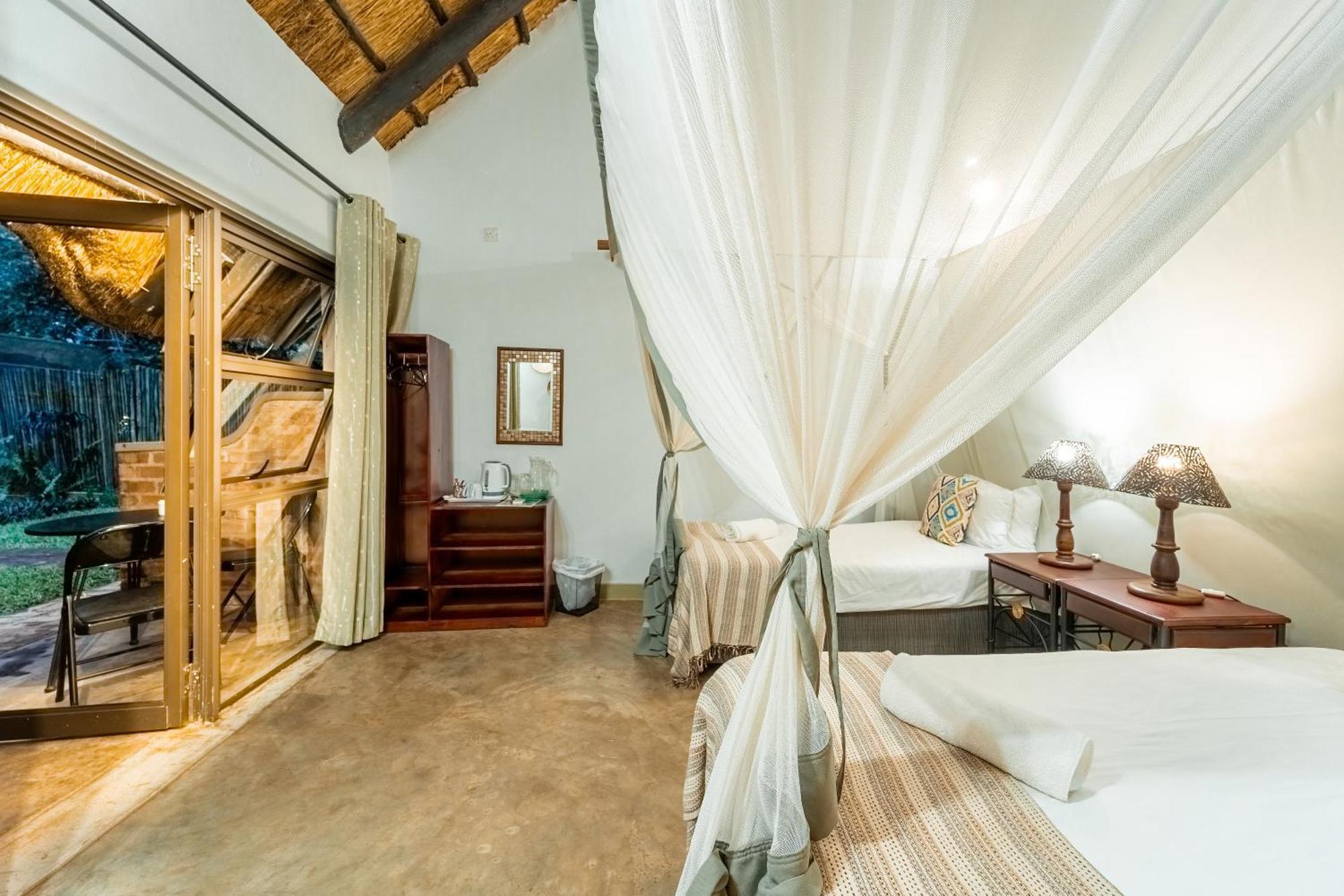Nguni Lodge Victoria Falls Extérieur photo