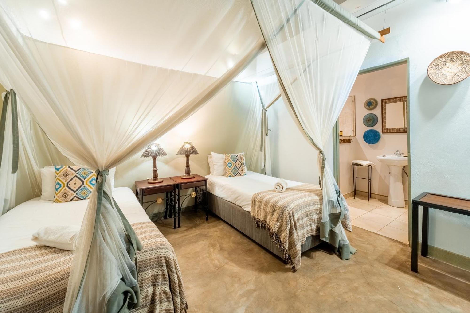 Nguni Lodge Victoria Falls Extérieur photo