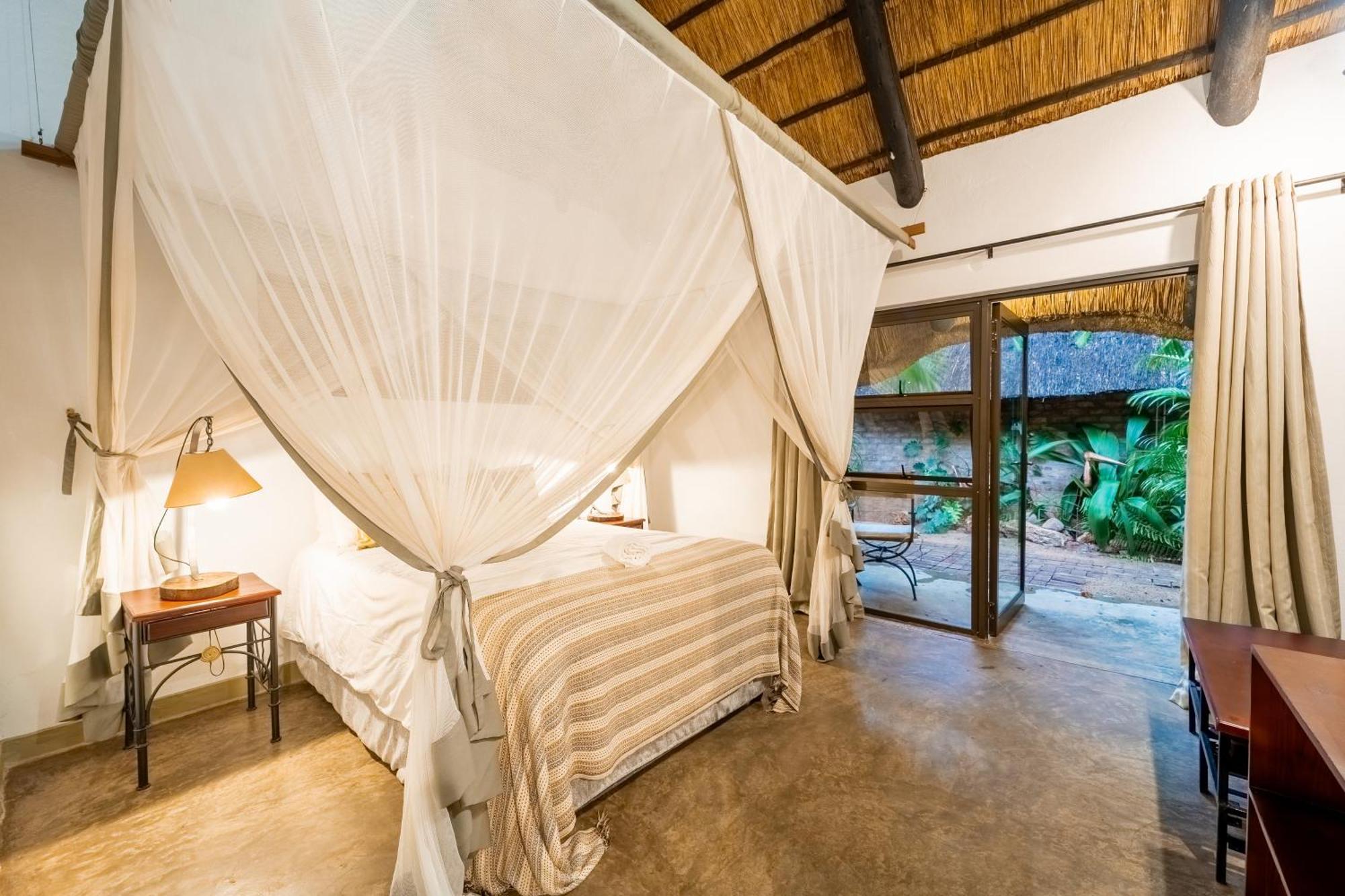 Nguni Lodge Victoria Falls Extérieur photo